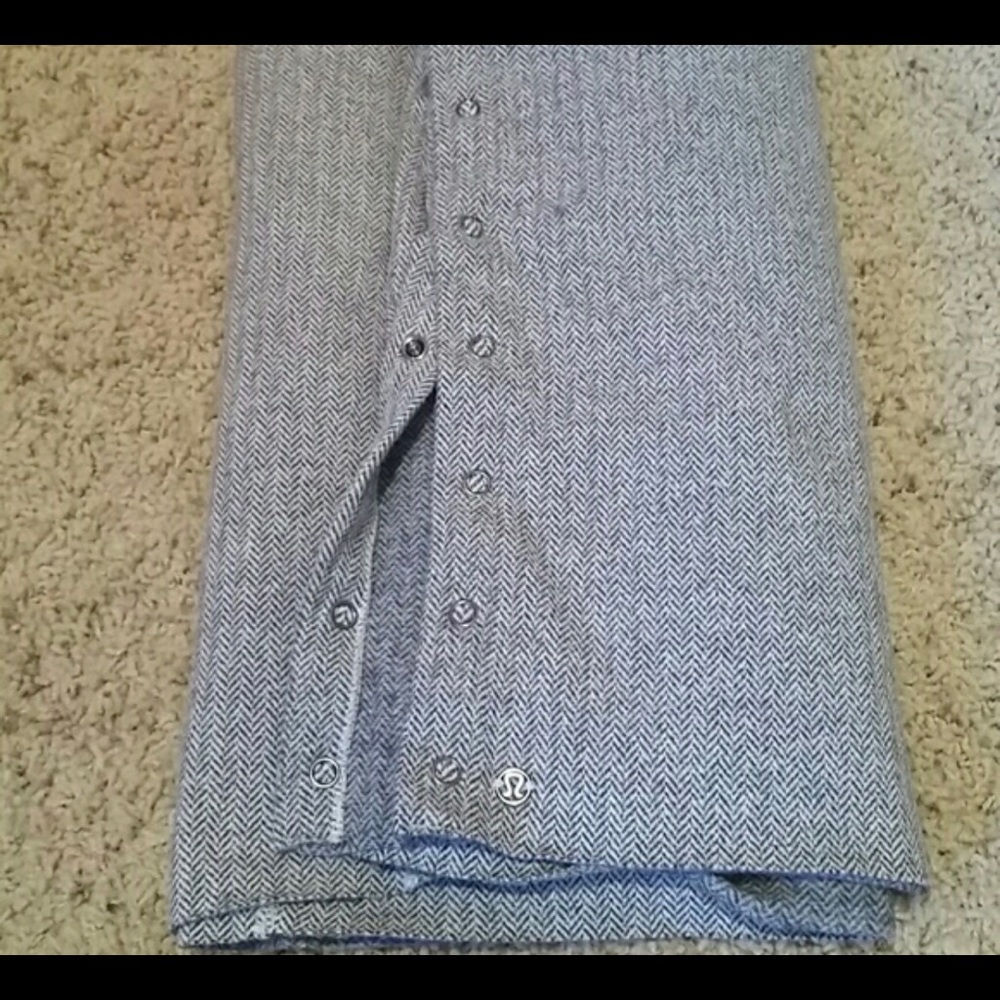 Ghost Herringbone Lululemon Scarf